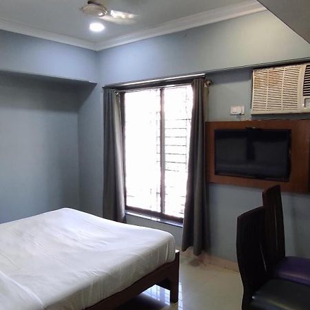 Hotel Cruz Royale Mumbai Dış mekan fotoğraf